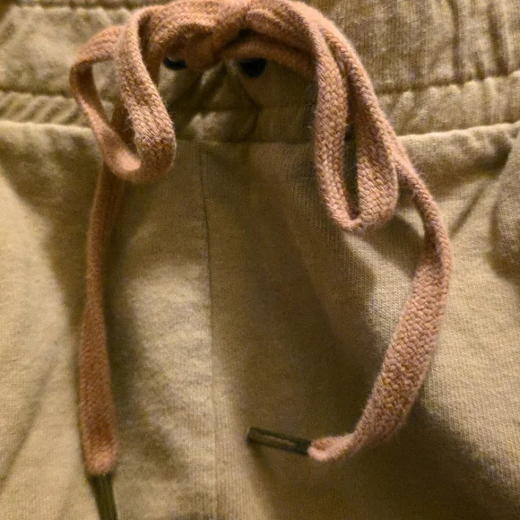 GEF France Jogger Pants with Ribbed Button Cuff– Size Large- EUC (like new) - Picture 4 of 5